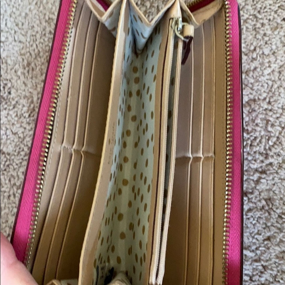 Wallet - Picture 2 of 2
